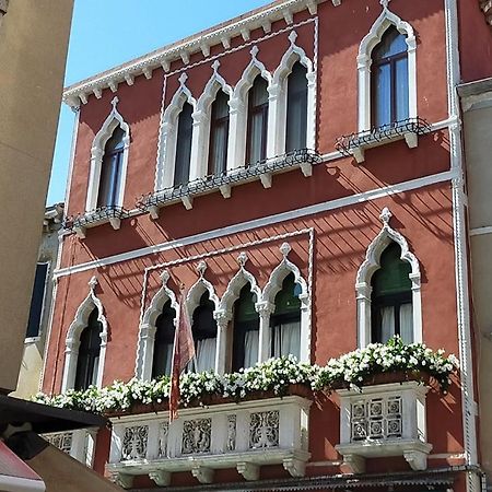 Palazzo Della Torre Apartment Venesia Bagian luar foto