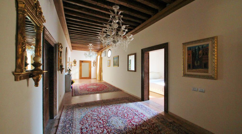 Palazzo Della Torre Apartment Venesia Bagian luar foto