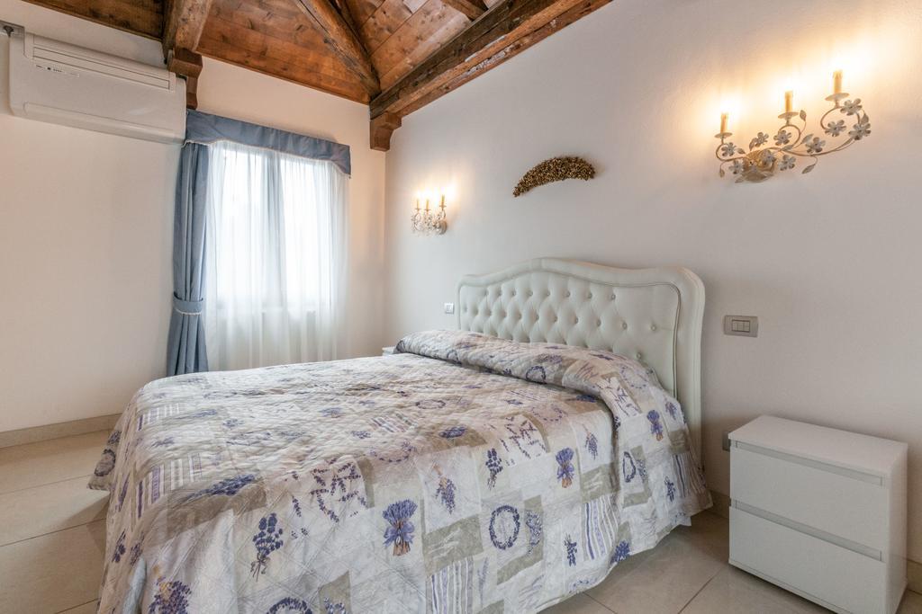 Palazzo Della Torre Apartment Venesia Bagian luar foto