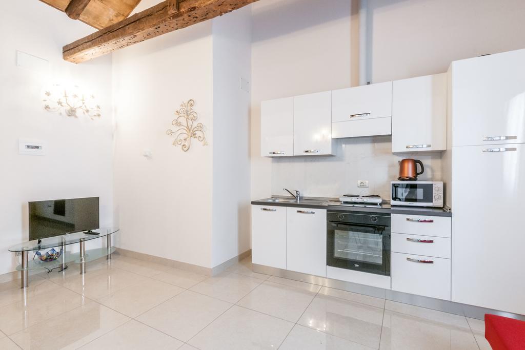 Palazzo Della Torre Apartment Venesia Bagian luar foto